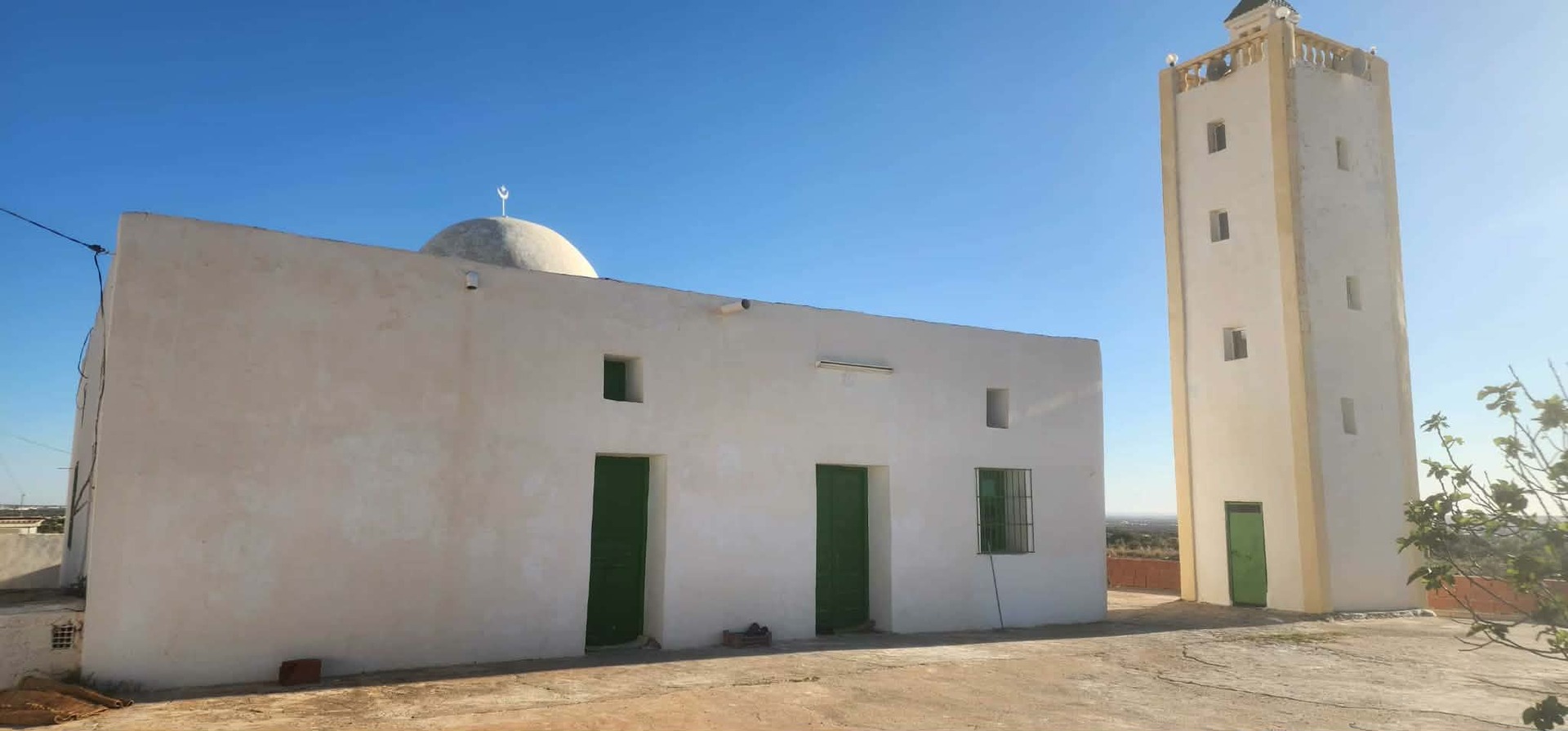 Photo de جامع بئر الشوكات