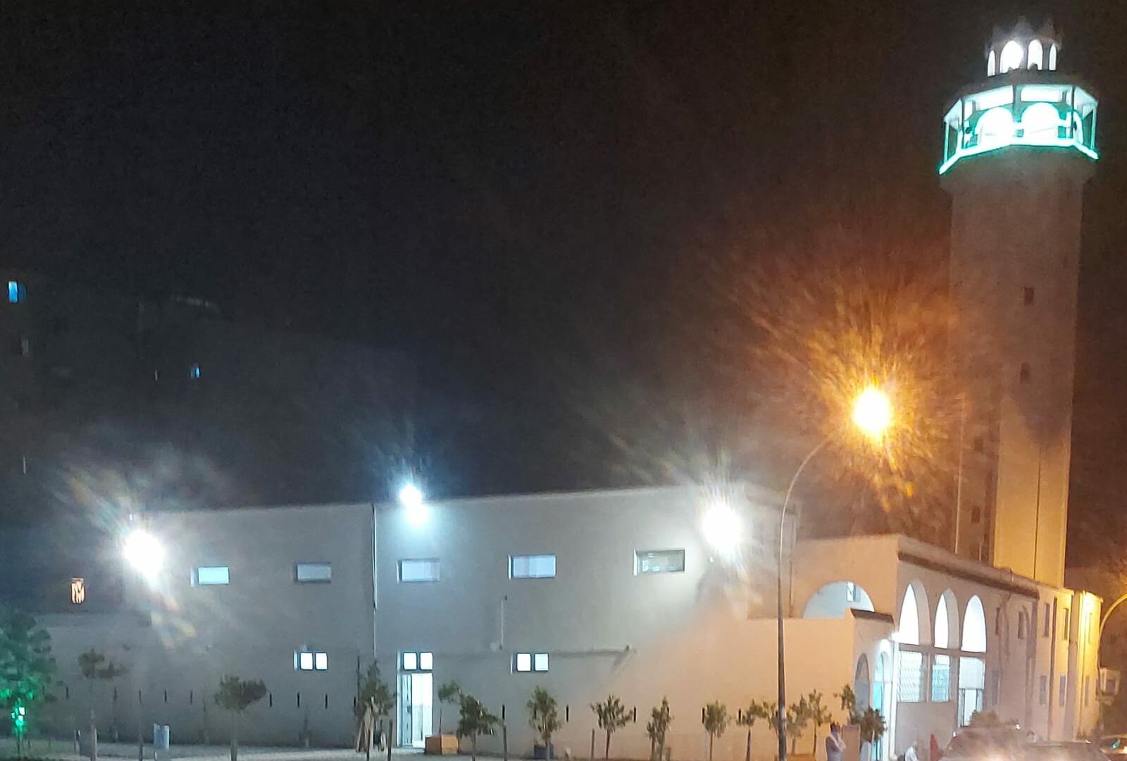 Photo de جامع عمر بن الخطاب المروج 1