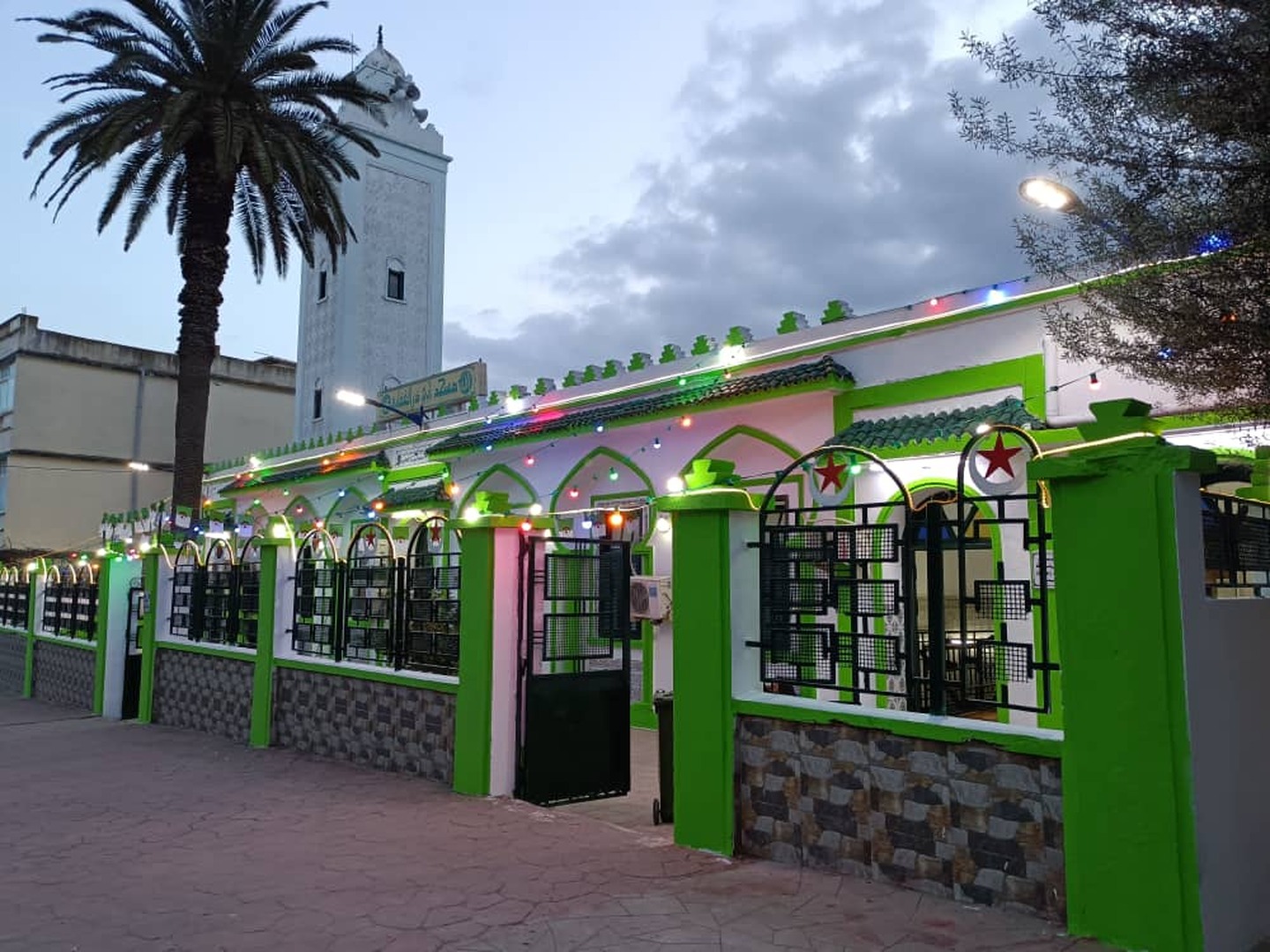 Photo de مسجد الفرقان - عنابة