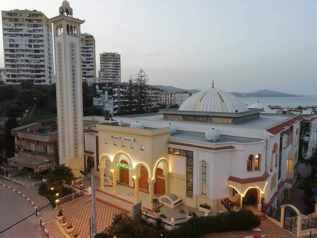 Photo de مسجد الرحمة ولاية عنابة