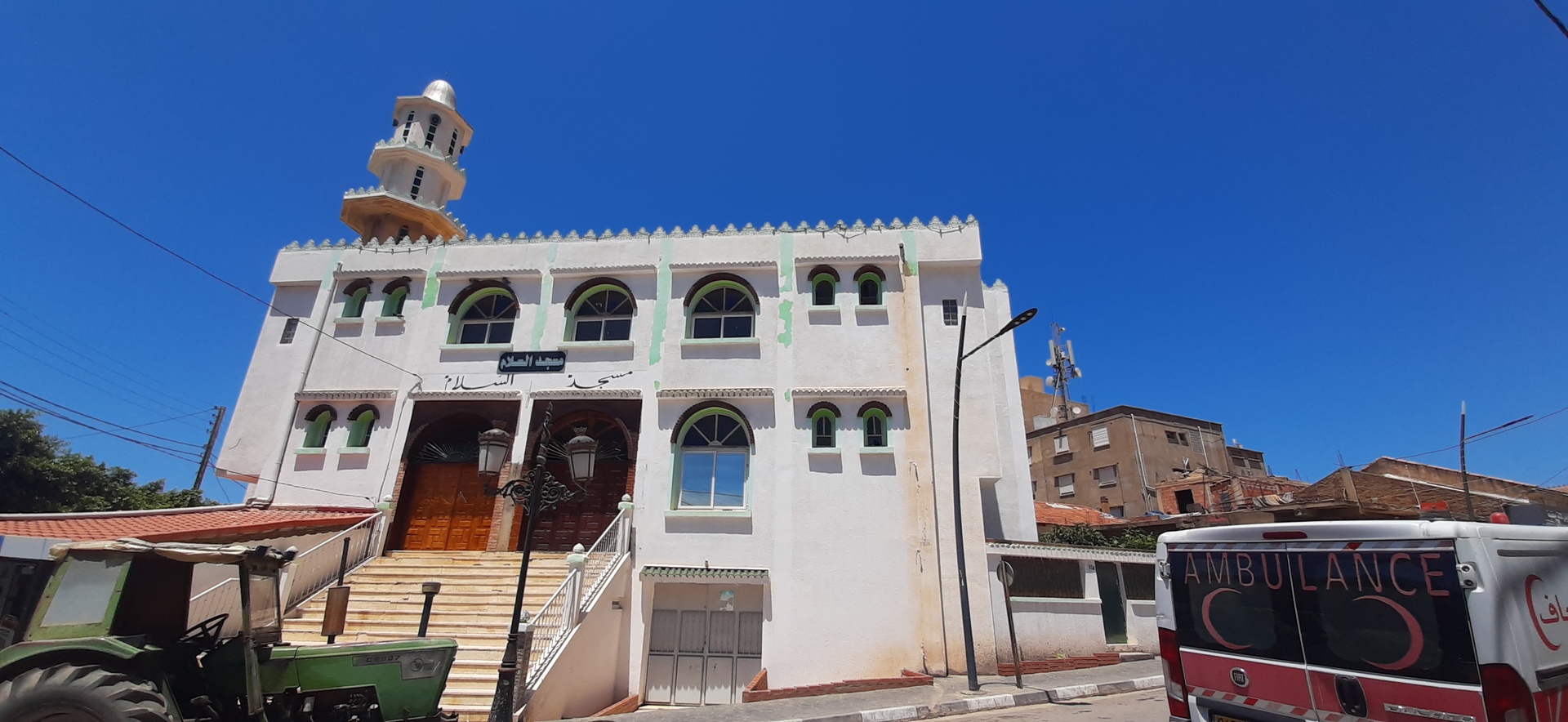 Photo de مسجد السلام المركزي تنس