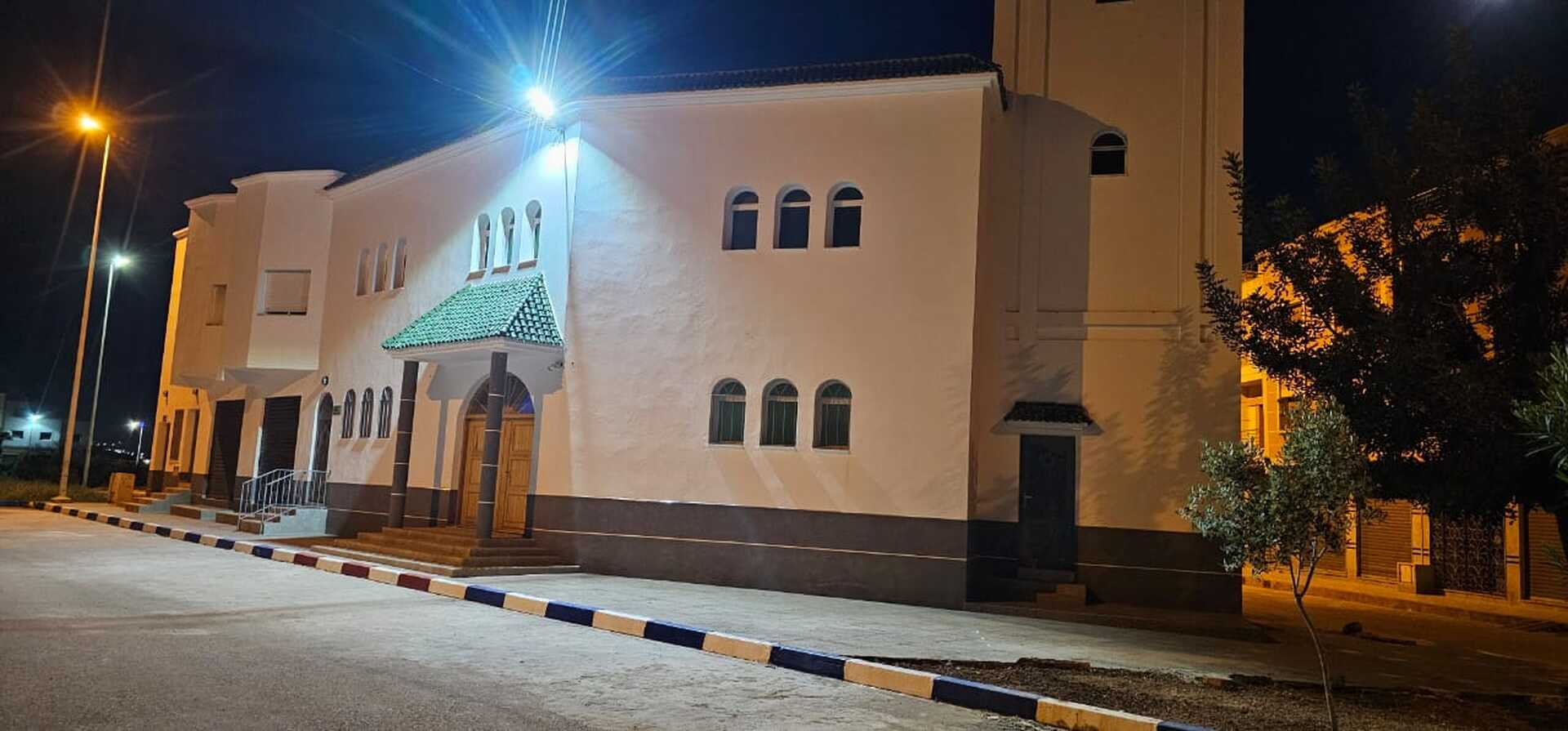 Photo de مسجد زيد بن ثابت... تجزئة حي الساقية