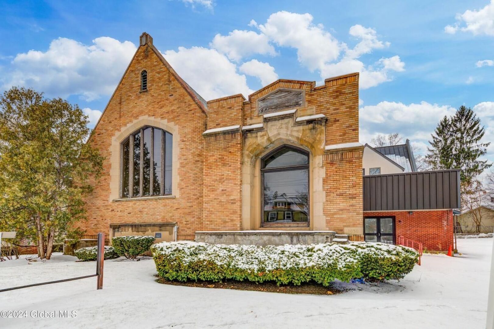 Photo of MUNA Center of Albany